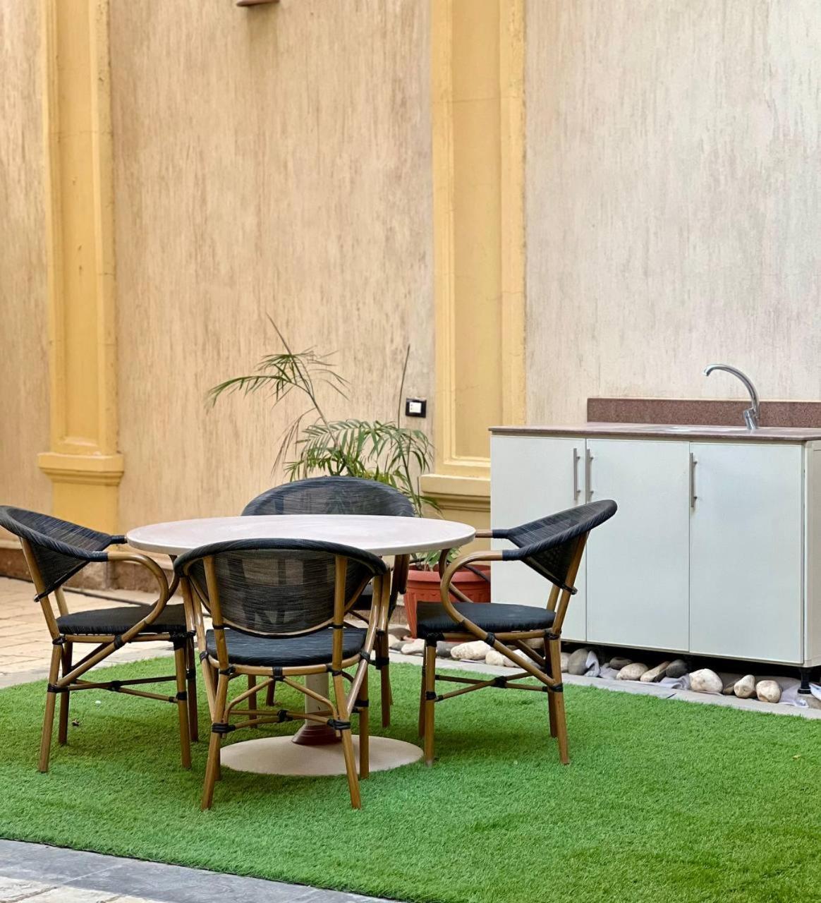 Paradise Studios Sheikh Zayed City Exterior foto
